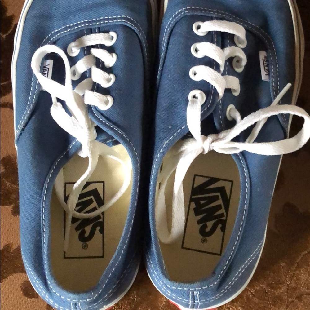 Vans - Picture 4 of 6